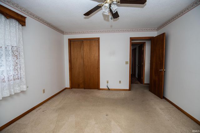 714 Elberta Drive, Vincennes, IN 47591