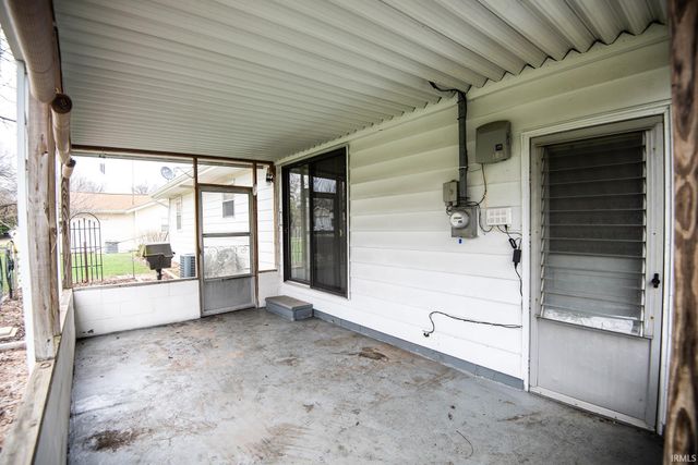 714 Elberta Drive, Vincennes, IN 47591