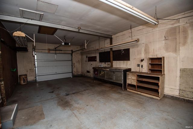 714 Elberta Drive, Vincennes, IN 47591