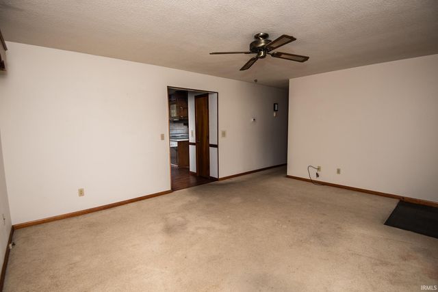 714 Elberta Drive, Vincennes, IN 47591