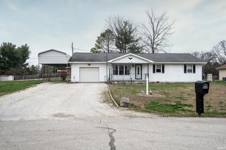 714 Elberta Drive, Vincennes, IN 47591