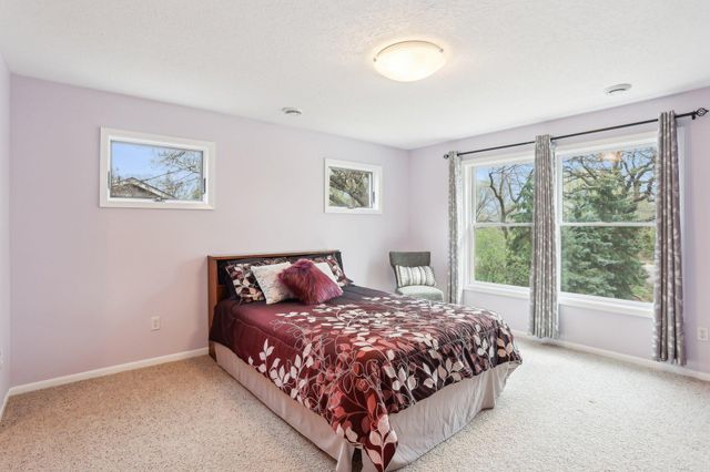 12112 W River Road, Champlin, MN 55316