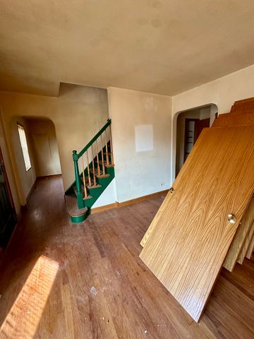 215 N Main Street, Mount Prospect, IL 60056