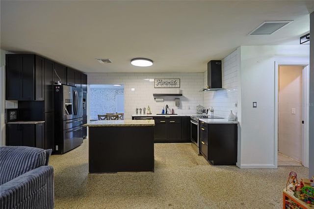 613 SCENIC STREET, Leesburg, FL 34748