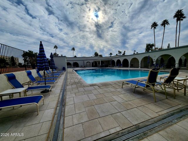 7930 E CAMELBACK Road 207, Scottsdale, AZ 85251