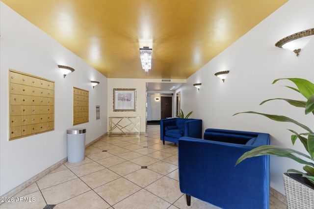 7930 E CAMELBACK Road 207, Scottsdale, AZ 85251