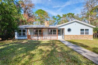 221 18th AVE NW, Naples, FL 34120