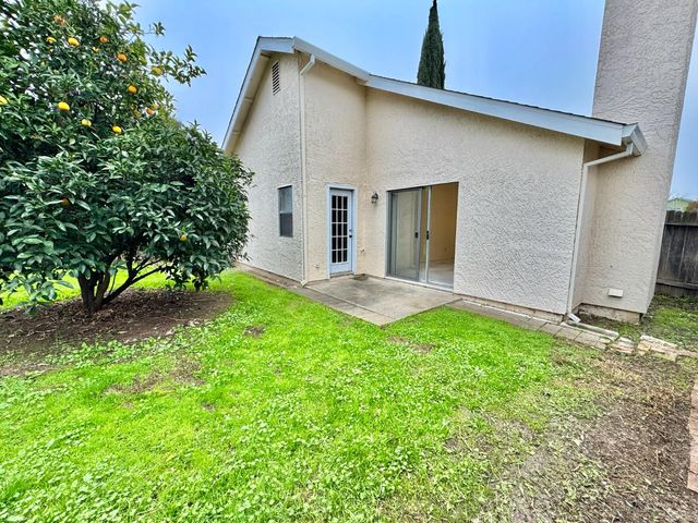 8565 Sunnybrae Dr, Sacramento, CA 95823