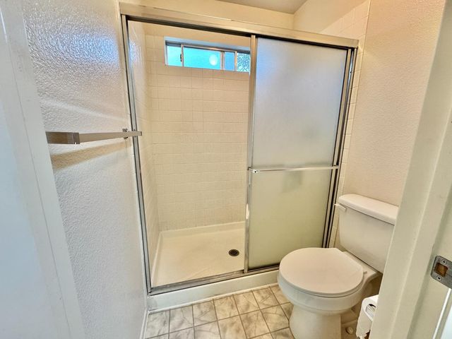 8565 Sunnybrae Dr, Sacramento, CA 95823