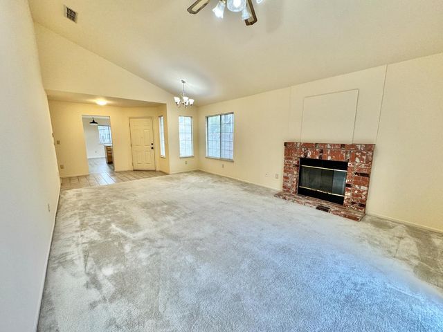 8565 Sunnybrae Dr, Sacramento, CA 95823
