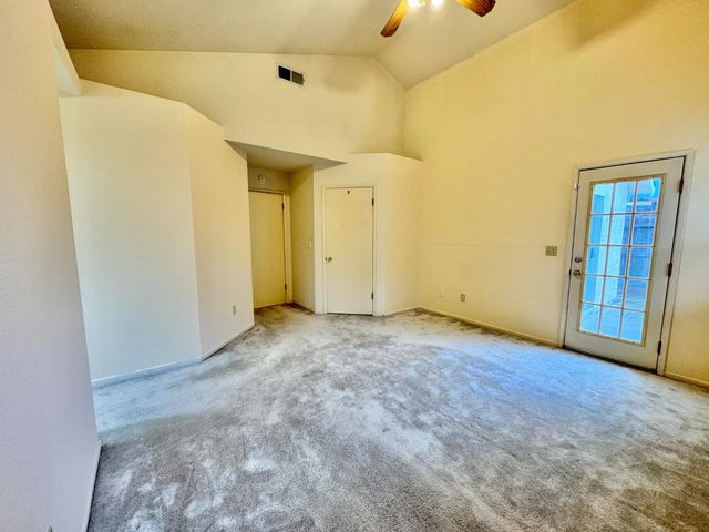 8565 Sunnybrae Dr, Sacramento, CA 95823