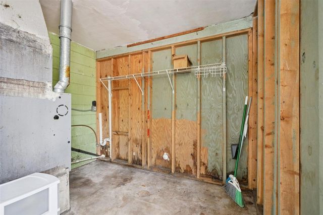 1710 NW 55TH STREET, Gainesville, FL 32605