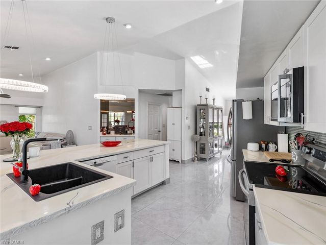 22690 Island Lakes DR, Estero, FL 33928
