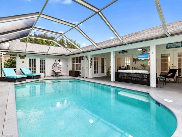 22690 Island Lakes DR, Estero, FL 33928