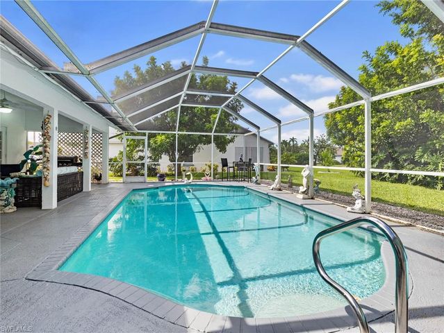 22690 Island Lakes DR, Estero, FL 33928
