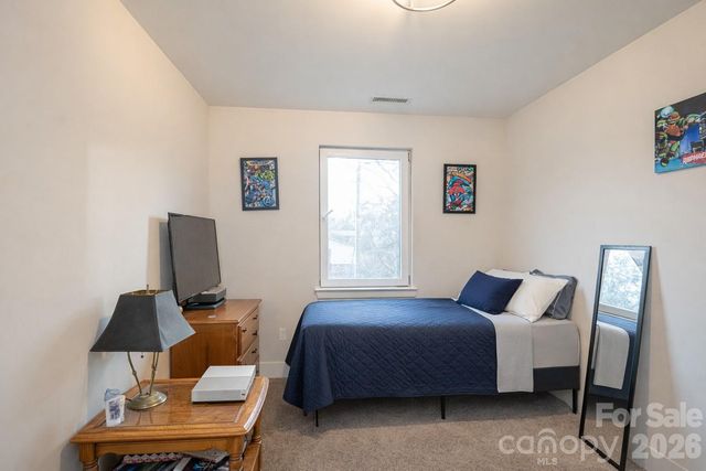 107 Carpenter Street, Lincolnton, NC 28092