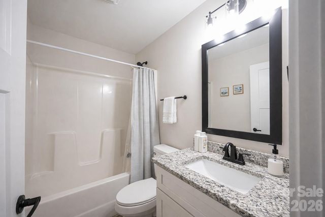 107 Carpenter Street, Lincolnton, NC 28092