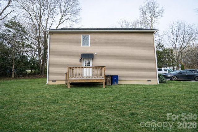 107 Carpenter Street, Lincolnton, NC 28092