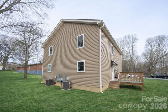 107 Carpenter Street, Lincolnton, NC 28092