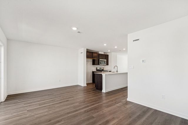 1395 Oakfield Lane, Pingree Grove, IL 60140