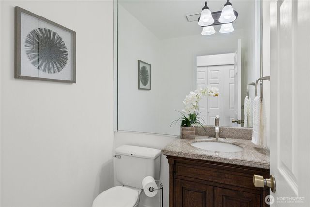 37230 20th Avenue S, Federal Way, WA 98003