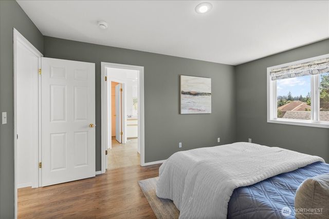 37230 20th Avenue S, Federal Way, WA 98003