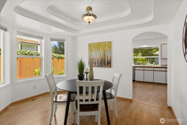 37230 20th Avenue S, Federal Way, WA 98003
