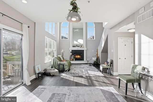 977 HICKORY RIDGE DR, Chalfont, PA 18914