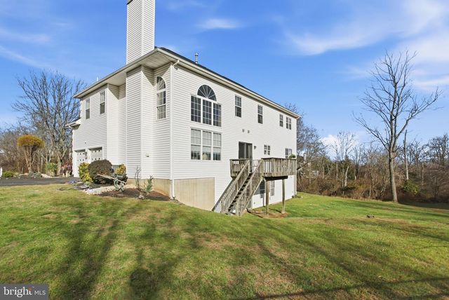 977 HICKORY RIDGE DR, Chalfont, PA 18914