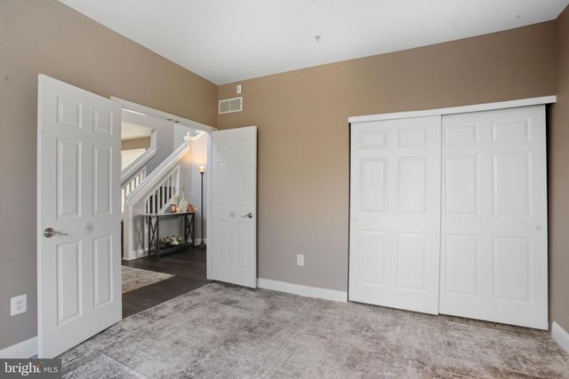 977 HICKORY RIDGE DR, Chalfont, PA 18914