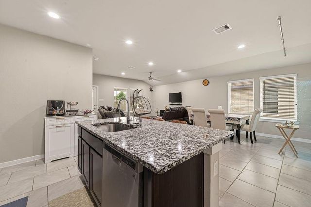 7523 Keystone Blossom Trail, Richmond, TX 77407