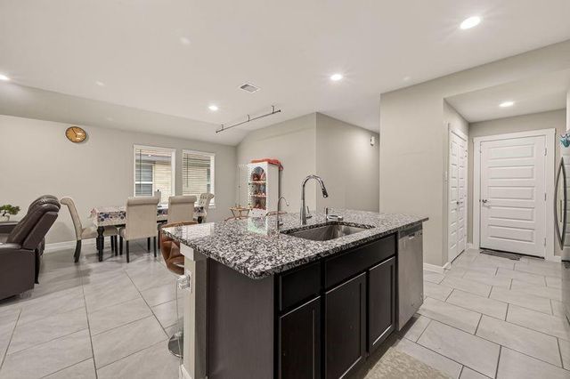 7523 Keystone Blossom Trail, Richmond, TX 77407