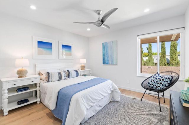 55 Claremont Avenue 301, Redwood City, CA 94062