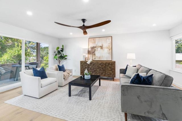 55 Claremont Avenue 301, Redwood City, CA 94062