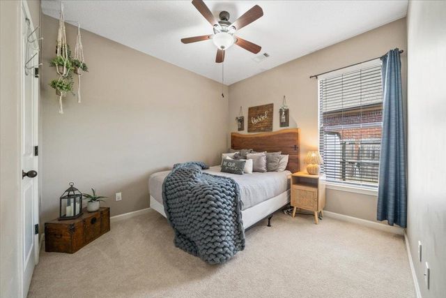 5135 OLIVER GROVE LN, Bartlett, TN 38002