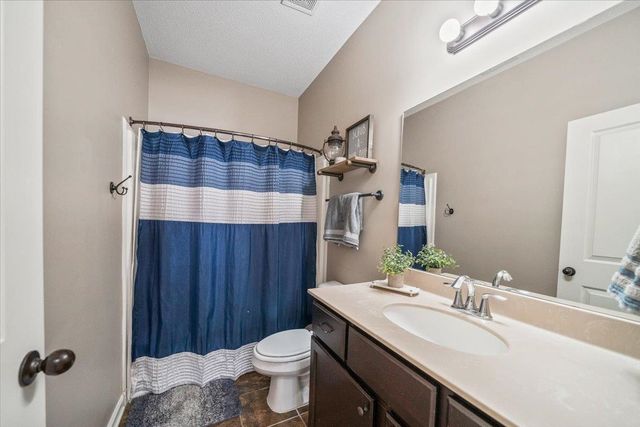 5135 OLIVER GROVE LN, Bartlett, TN 38002