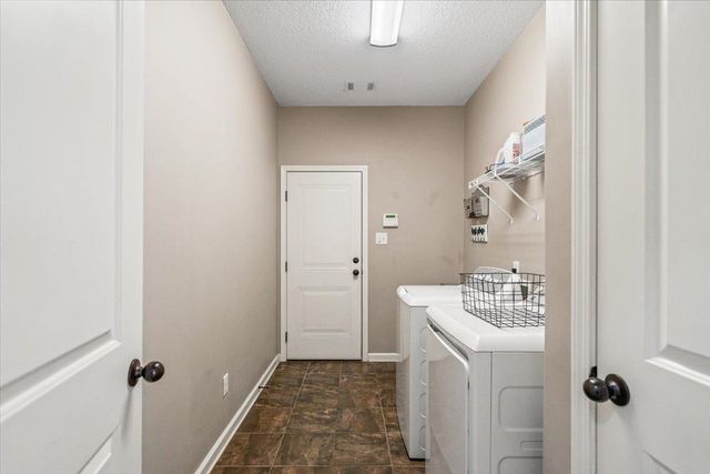 5135 OLIVER GROVE LN, Bartlett, TN 38002