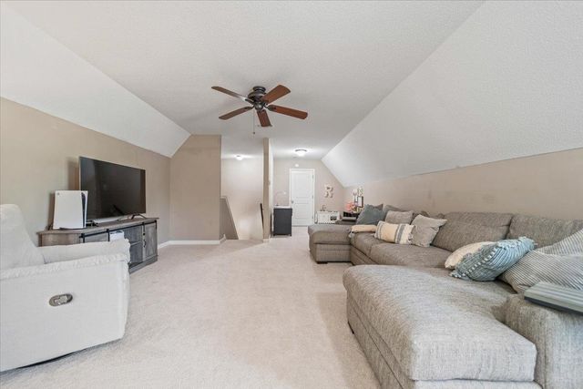 5135 OLIVER GROVE LN, Bartlett, TN 38002