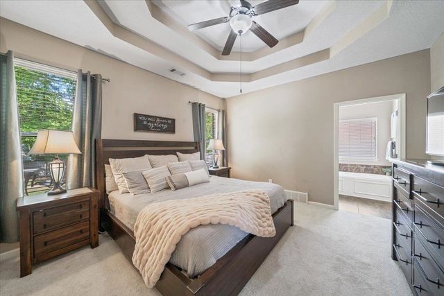 5135 OLIVER GROVE LN, Bartlett, TN 38002