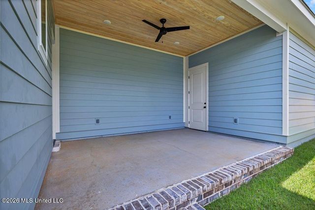 12494 Star Lane, Gulfport, MS 39503