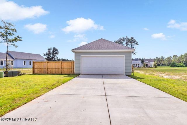 12494 Star Lane, Gulfport, MS 39503