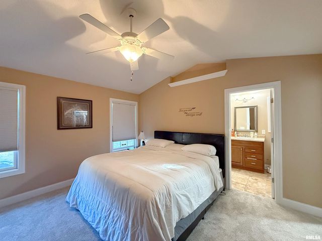 4222 3RD Street A, East Moline, IL 61244