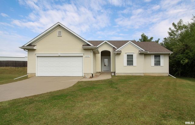 4222 3RD Street A, East Moline, IL 61244