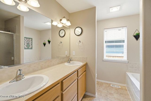 2680 W Palais DR, Coeur D'alene, ID 83815