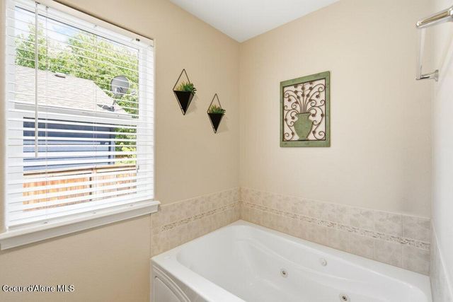 2680 W Palais DR, Coeur D'alene, ID 83815