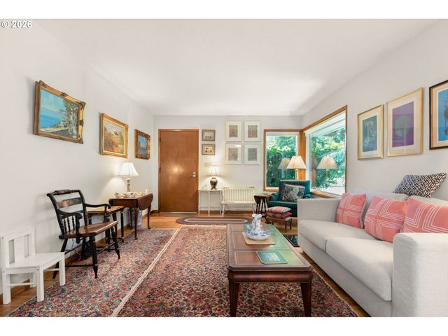 3002 Se BROOKLYN St, Portland, OR 97202