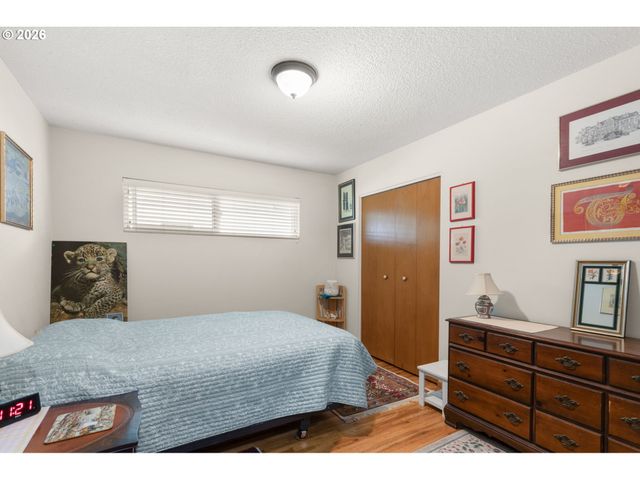 3002 Se BROOKLYN St, Portland, OR 97202