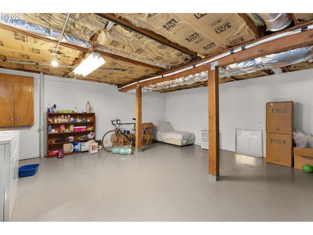 3002 Se BROOKLYN St, Portland, OR 97202