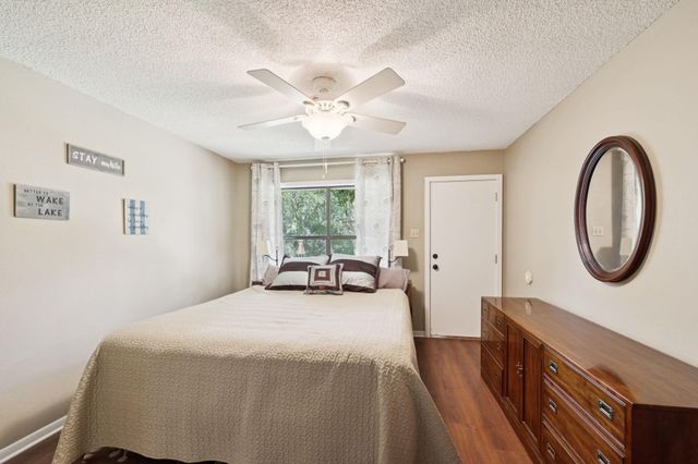 180 Wampum WAY, Seguin, TX 78155
