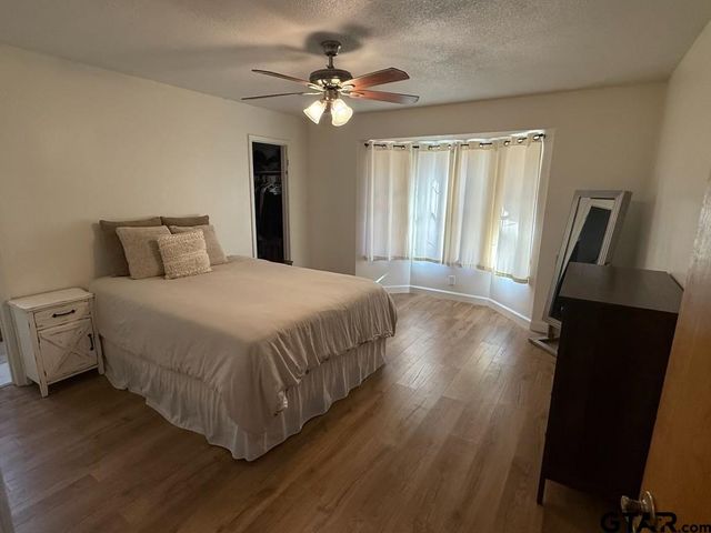 18489 Paradise ln, Flint, TX 75762